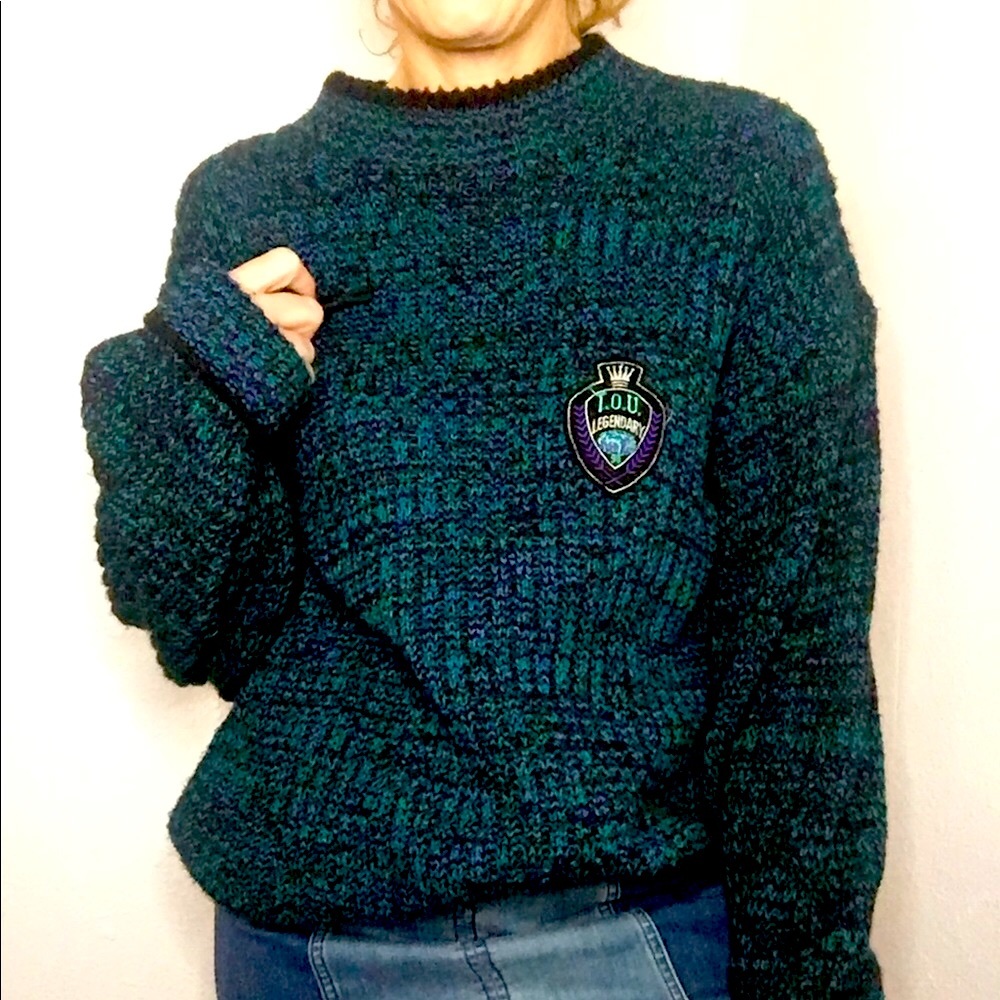 🦚VTG oversized acrylic mock turtleneck sweater